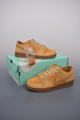 Nike SB Dunk Low 'Yellow' view 5