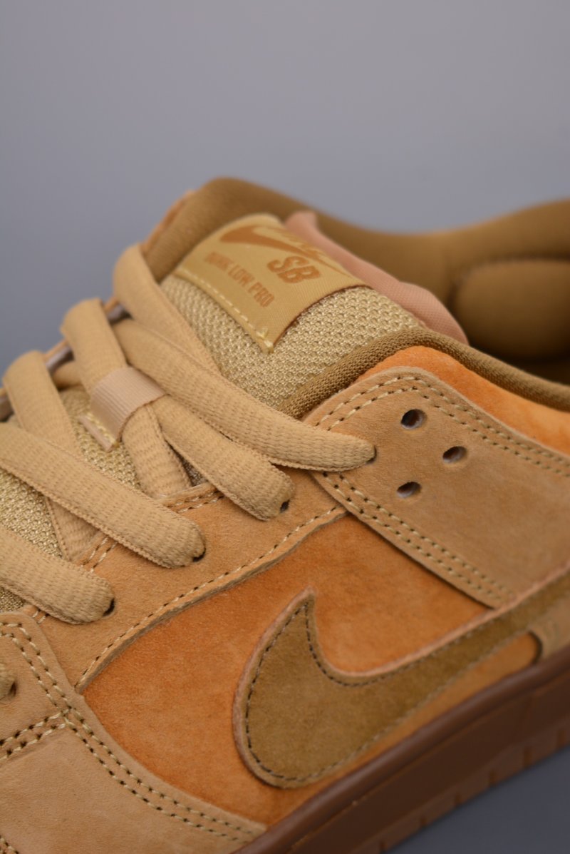 Nike SB Dunk Low 'Yellow' view