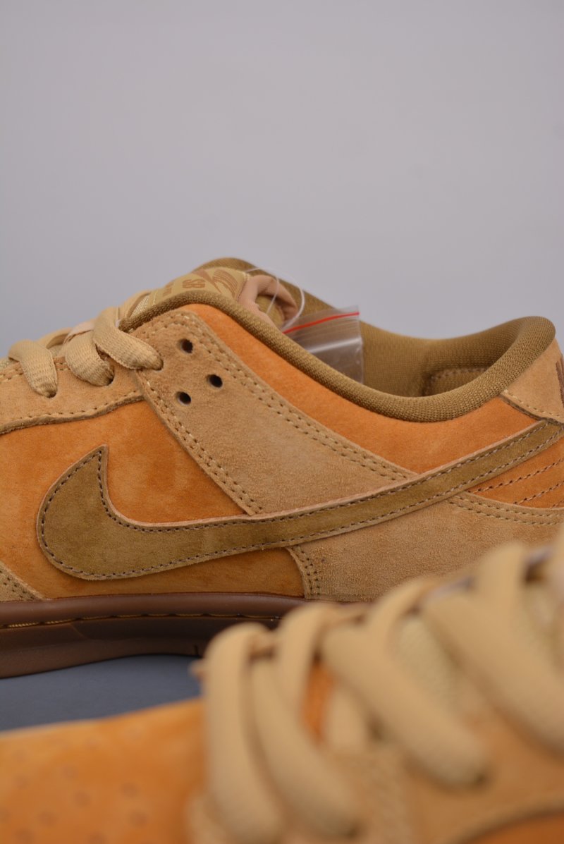 Nike SB Dunk Low 'Yellow' view