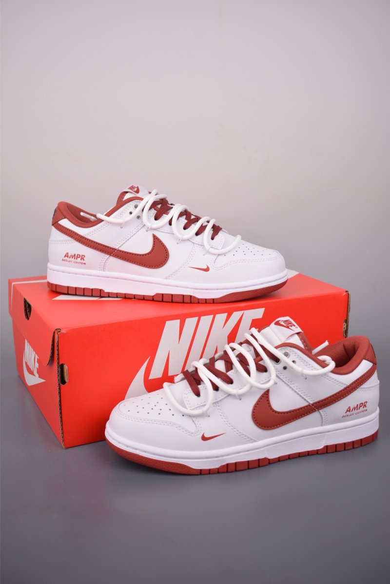 Nike SB Dunk Low AMPR Deconstruct view
