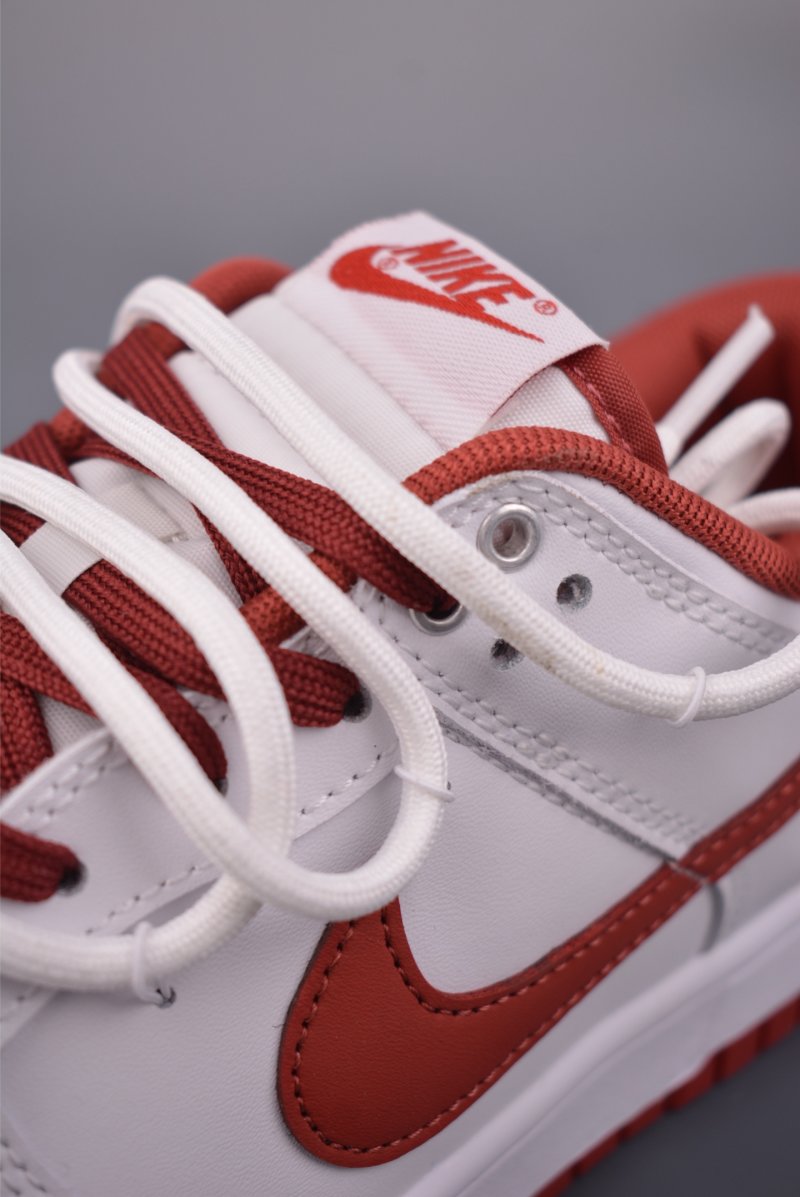 Nike SB Dunk Low AMPR Deconstruct view