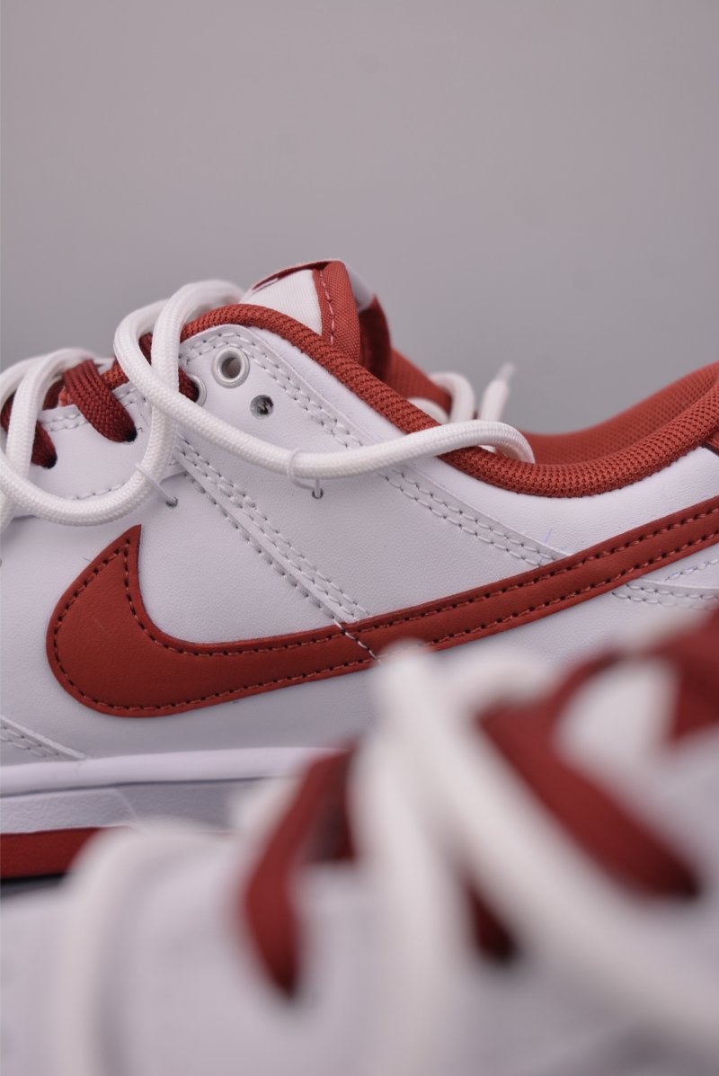 Nike SB Dunk Low AMPR Deconstruct view