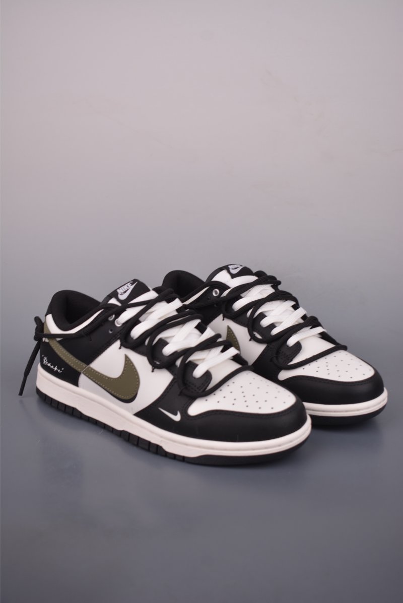 Nike SB Dunk Low Deconstruct