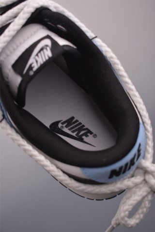 Nike SB Dunk Low 'Black / White / Red / Blue' view 9