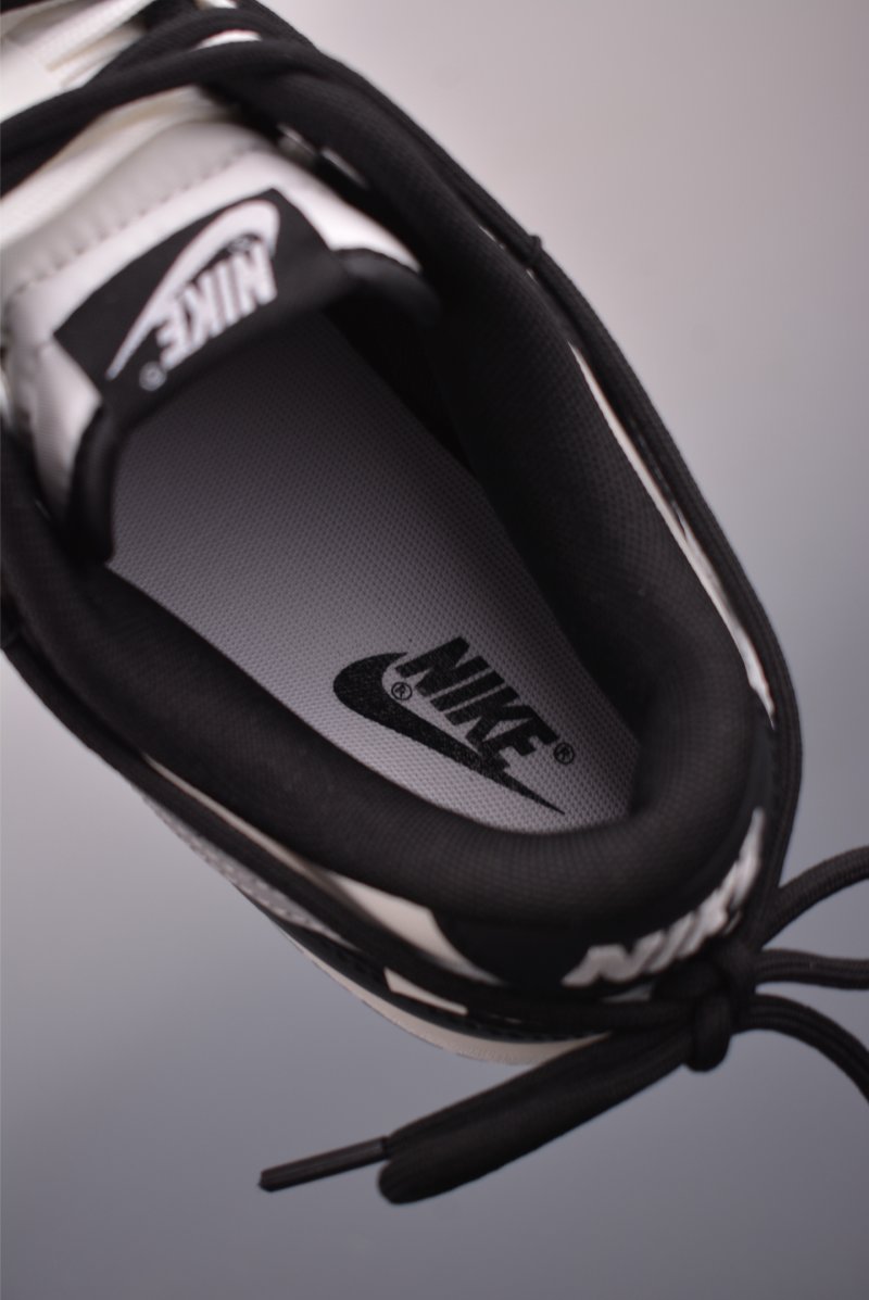 Nike SB Dunk Low Deconstruct view