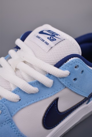 Nike SB Dunk Low 'Sky Blue / White' view 7