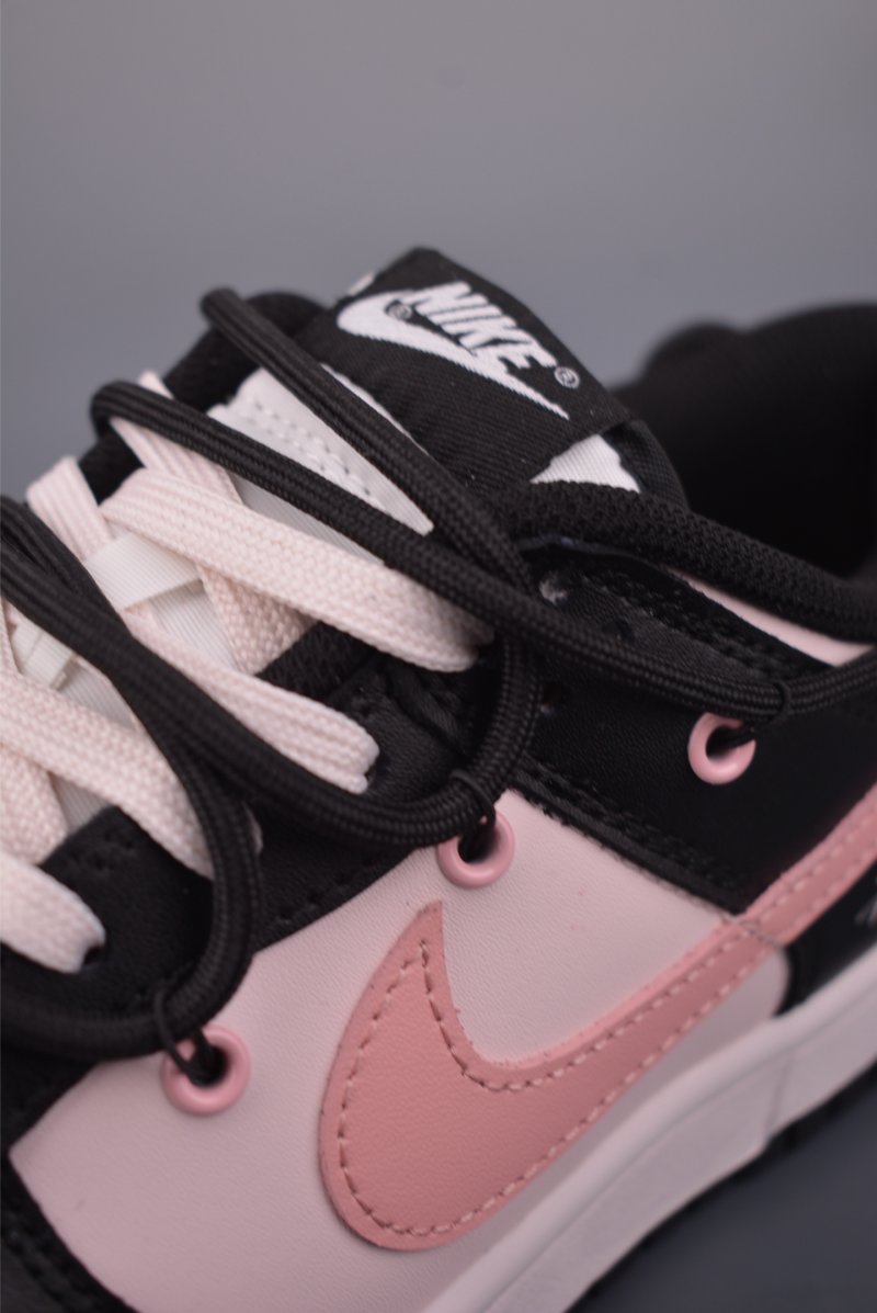 Nike SB Dunk Low 'Black / Pink' view