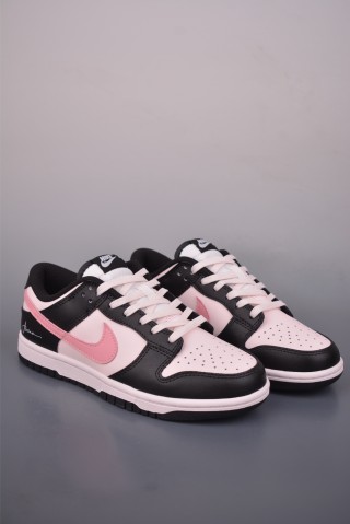 Nike SB Dunk Low 'Black / Pink' view 1