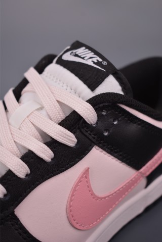 Nike SB Dunk Low 'Black / Pink' view 7