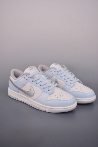 Nike SB Dunk Low 'Star Galaxy' view 1