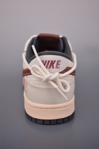 Nike SB Dunk Low 'New Year CN' view 4