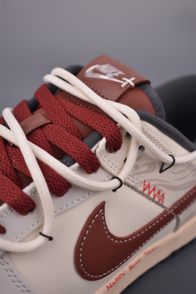 Nike SB Dunk Low 'New Year CN' view