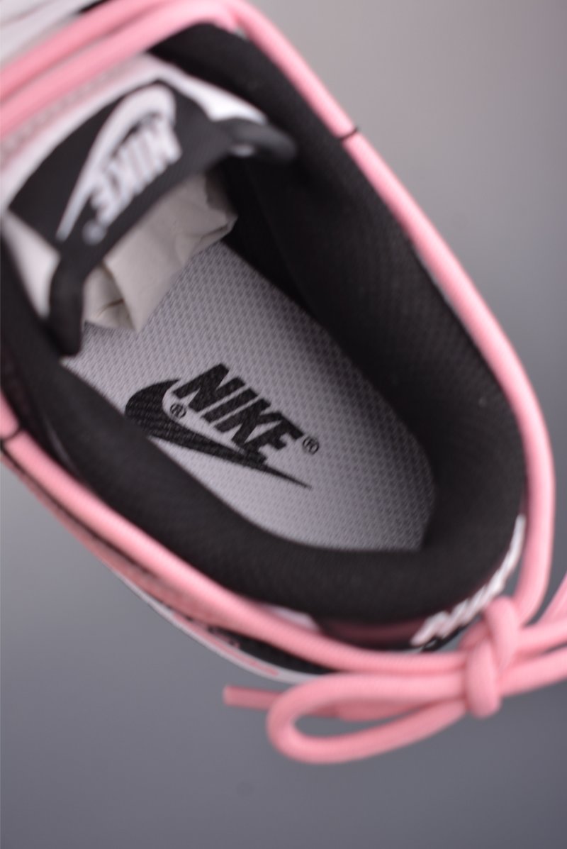 Nike SB Dunk Low 'Black / Pink' view
