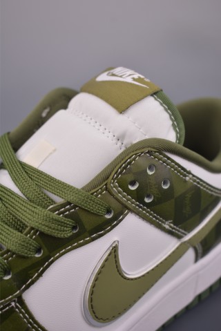 Nike SB Dunk Low Stussy view 7