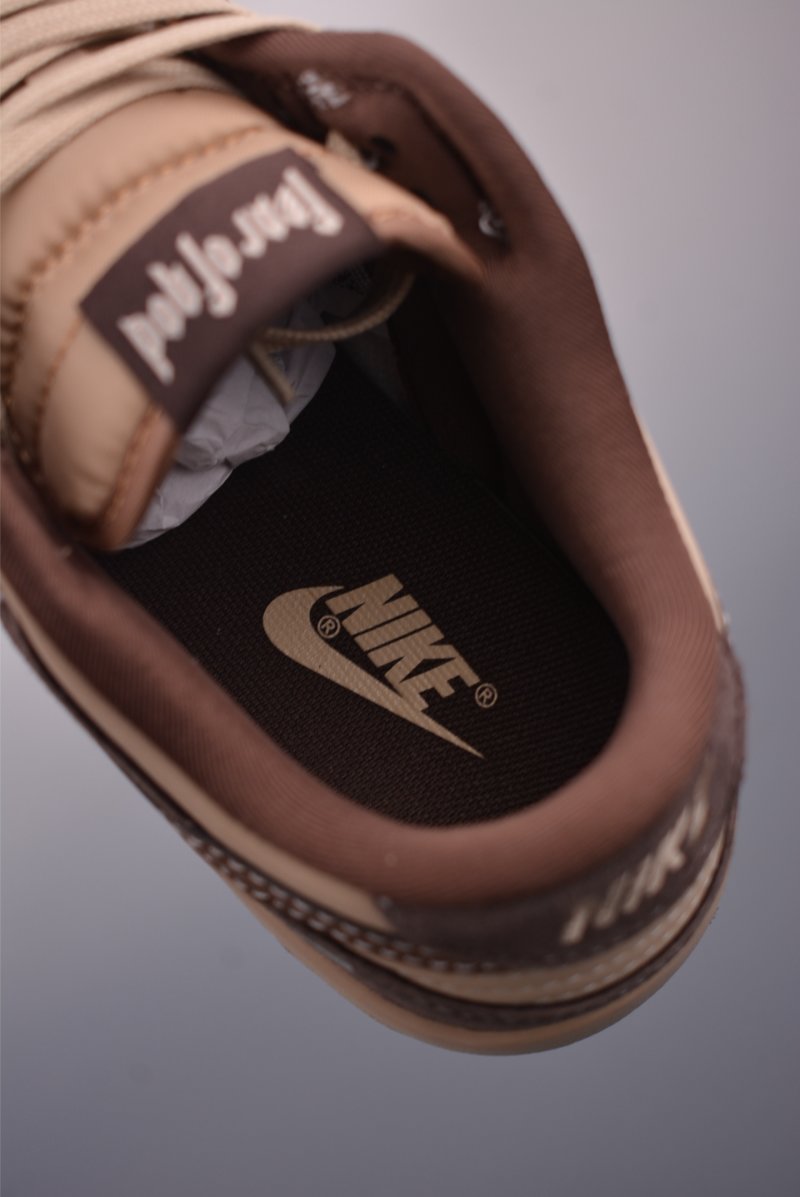 Nike SB Dunk Low 'Grey / Brown' view