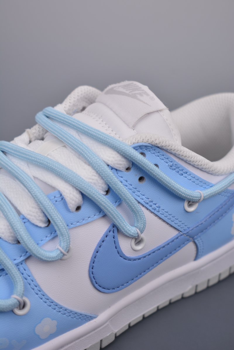 Nike SB Dunk Low 'Happy Bear' view
