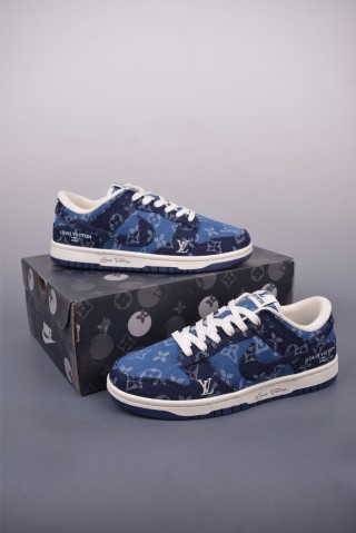 Nike SB Dunk Low DIY view 1