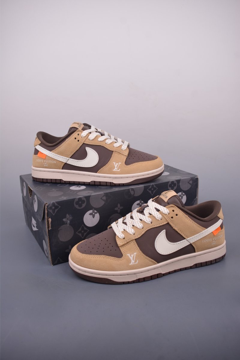 Nike SB Dunk Low DIY view
