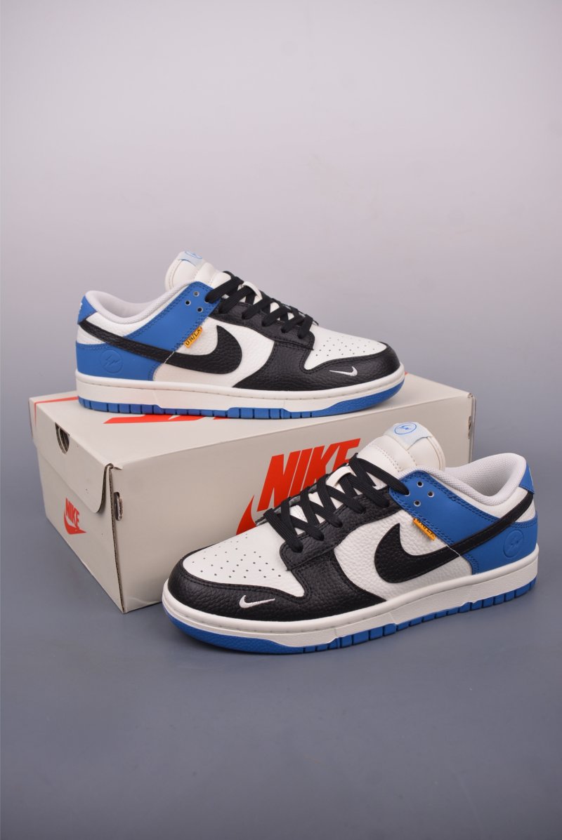 Nike SB Dunk Low DIY view