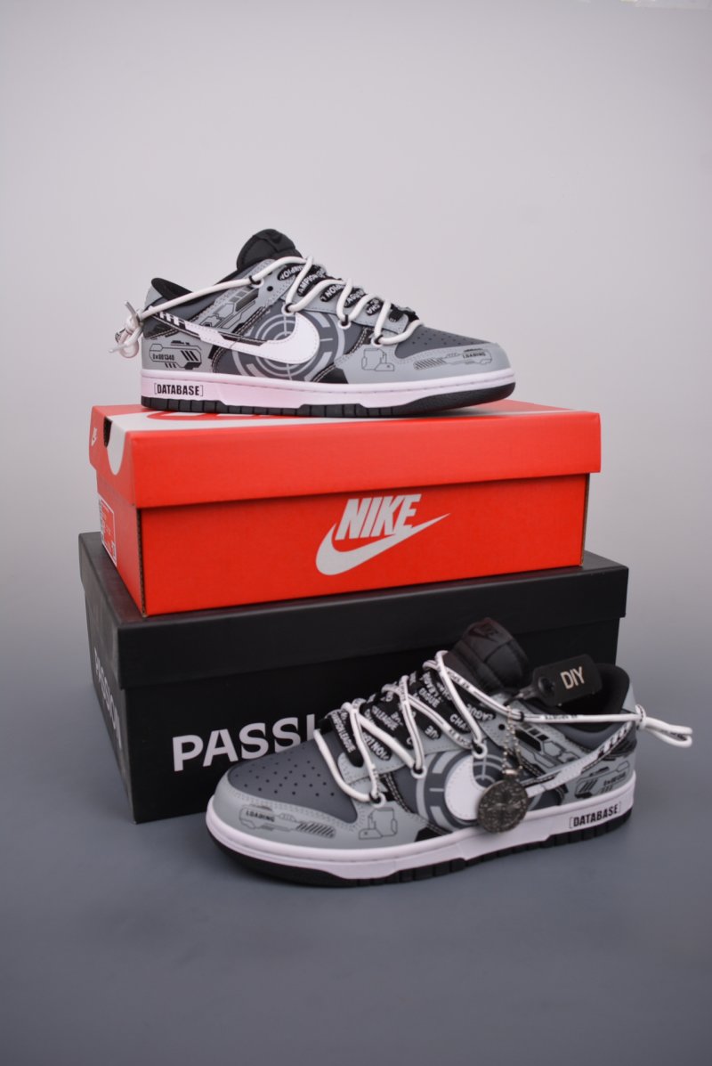 Nike SB Dunk Low 'Space Mechanics' view