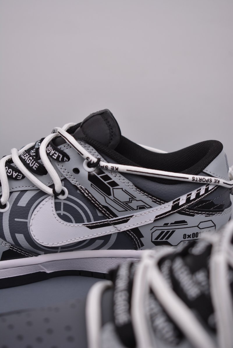 Nike SB Dunk Low 'Space Mechanics' view