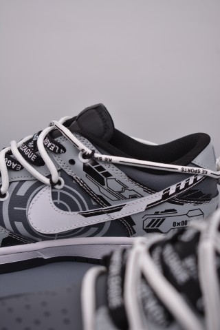 Nike SB Dunk Low 'Space Mechanics' view 8