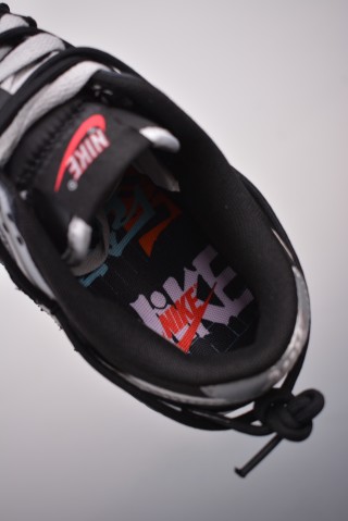 Nike SB Dunk Low 'Dark Poker' view 9