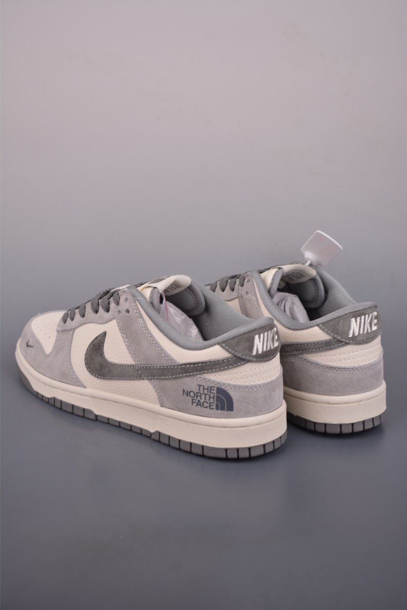 Nike SB Dunk Low The North Face view