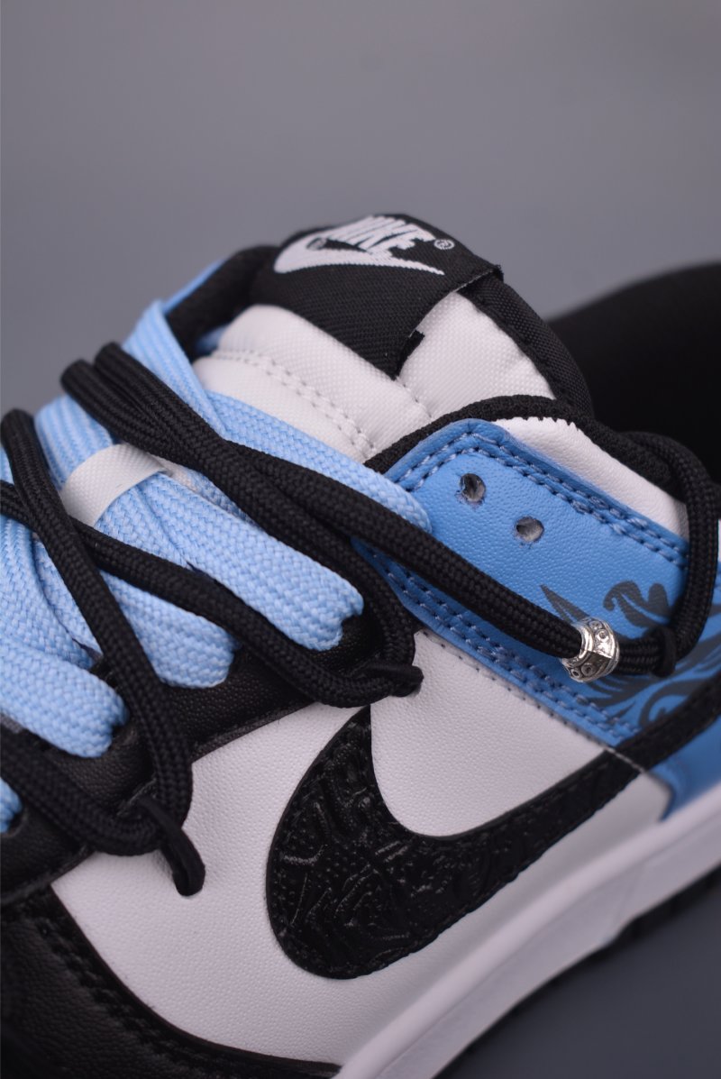 Nike SB Dunk Low 'White / Blue / Black' view