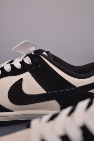 Nike SB Dunk Low Balenciaga view 8