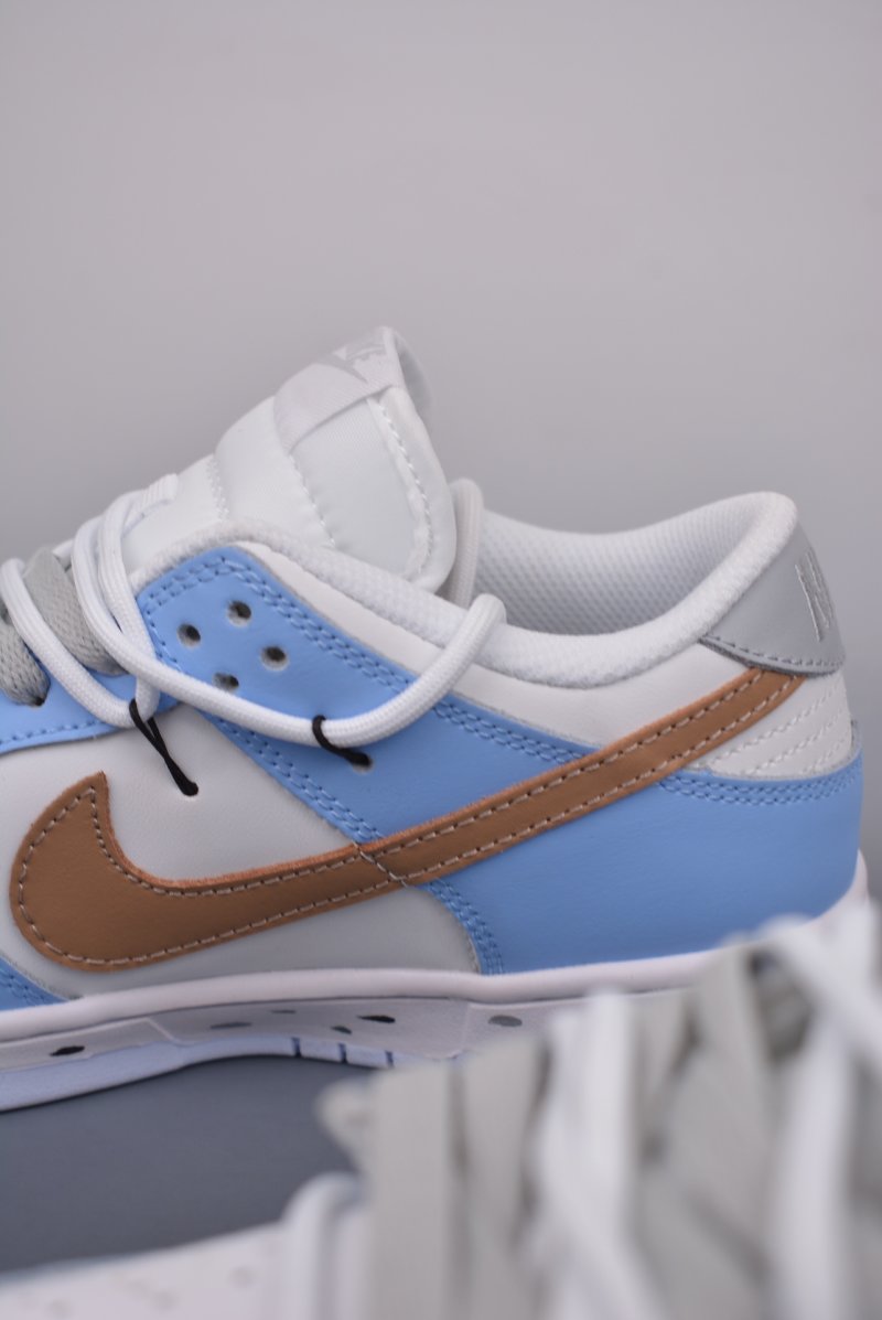 Nike SB Dunk Low Deconstruct view