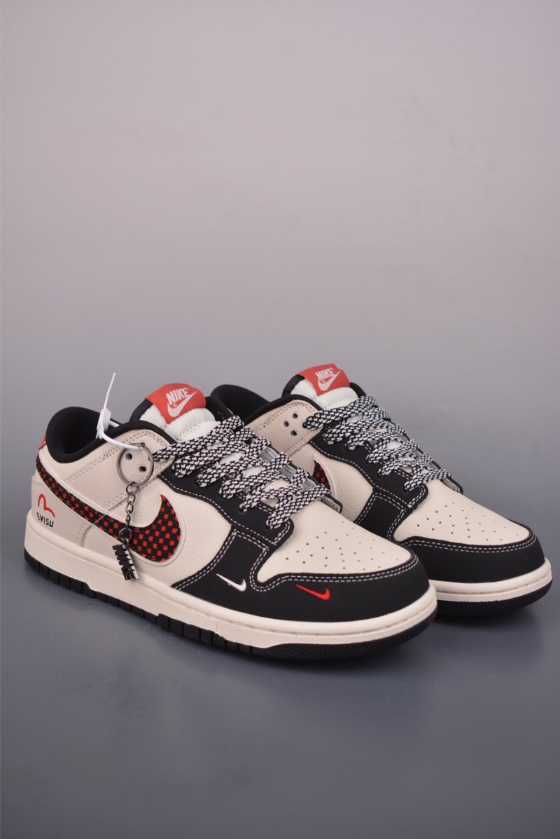 Nike SB Dunk Low 'EVISU'
