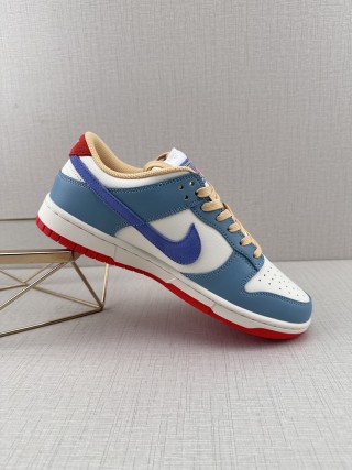 Nike SB Dunk Low view 11