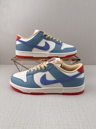 Nike SB Dunk Low view 13