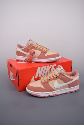 Nike SB Dunk Low view 5