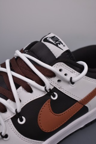 Nike SB Dunk Low view 7