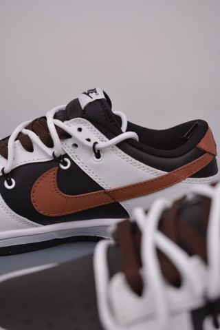 Nike SB Dunk Low view 8