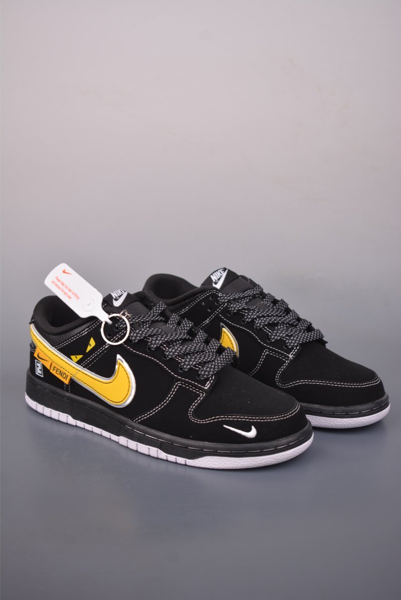 Nike SB Dunk Low 'Fendi'