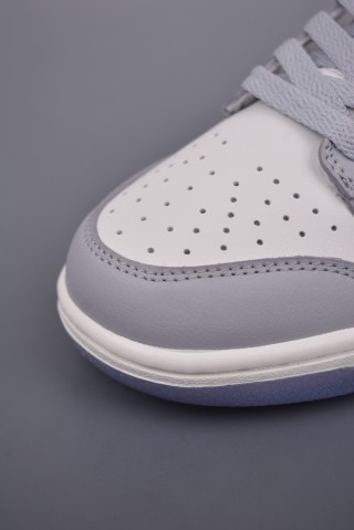Nike SB Dunk Low view 6