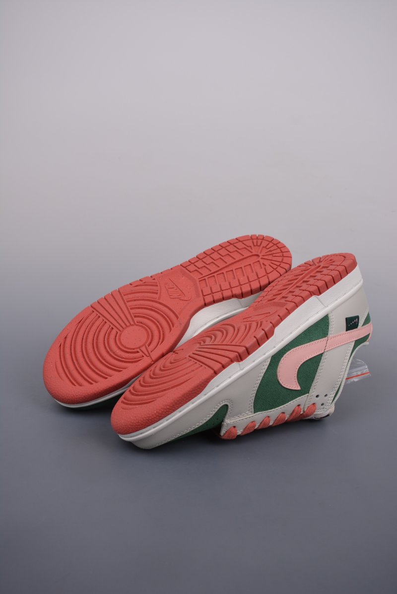 Nike SB Dunk Low 'Pink / Green' view