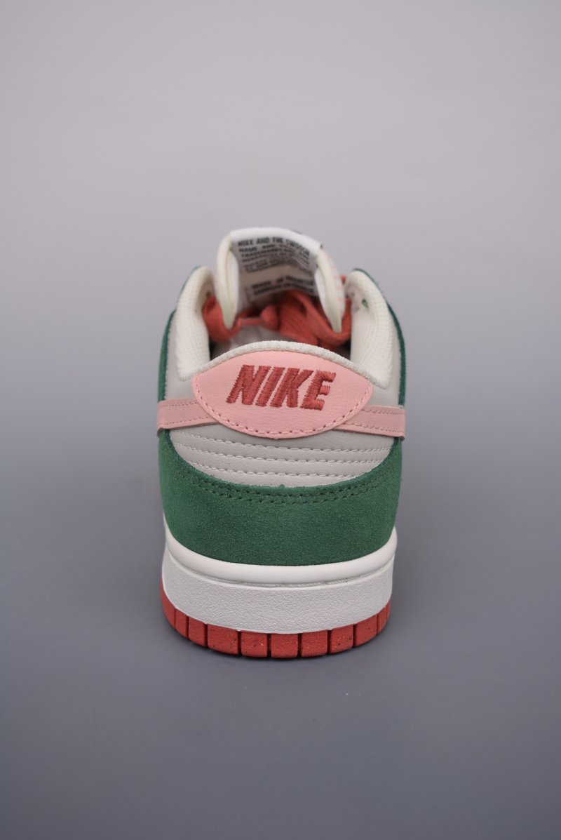 Nike SB Dunk Low 'Pink / Green' view