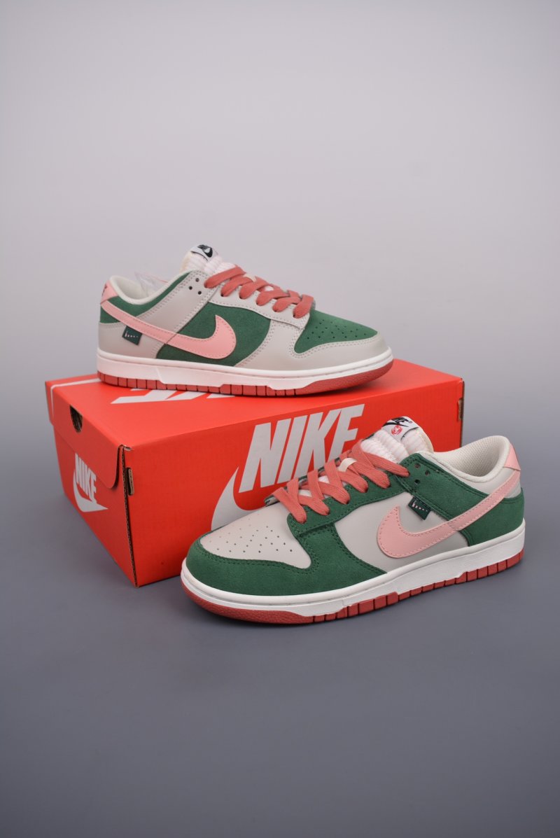 Nike SB Dunk Low 'Pink / Green' view