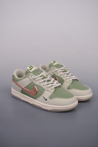 Nike SB Dunk Low 'Olive Green' view 1