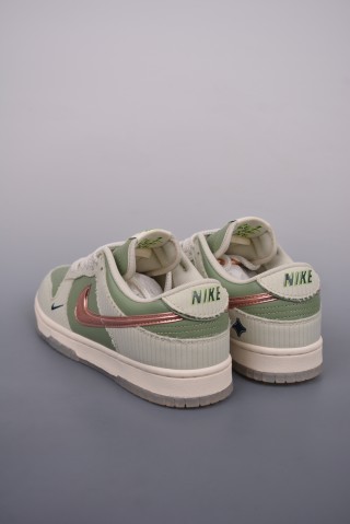 Nike SB Dunk Low 'Olive Green' view 2