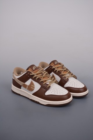 Nike SB Dunk Low view 1