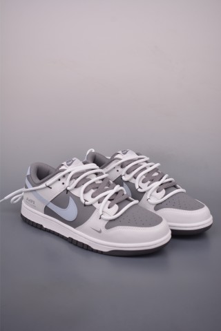 Nike SB Dunk Low view 1