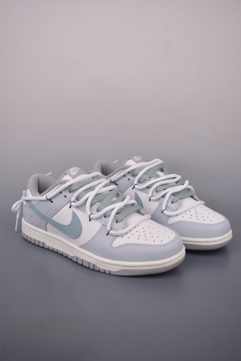 Nike SB Dunk Low 'White / Grey'