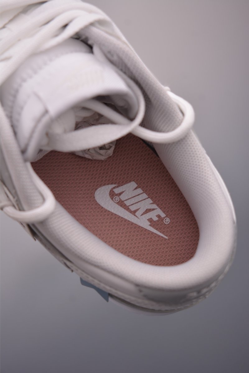 Nike SB Dunk Low 'Grey / White' view