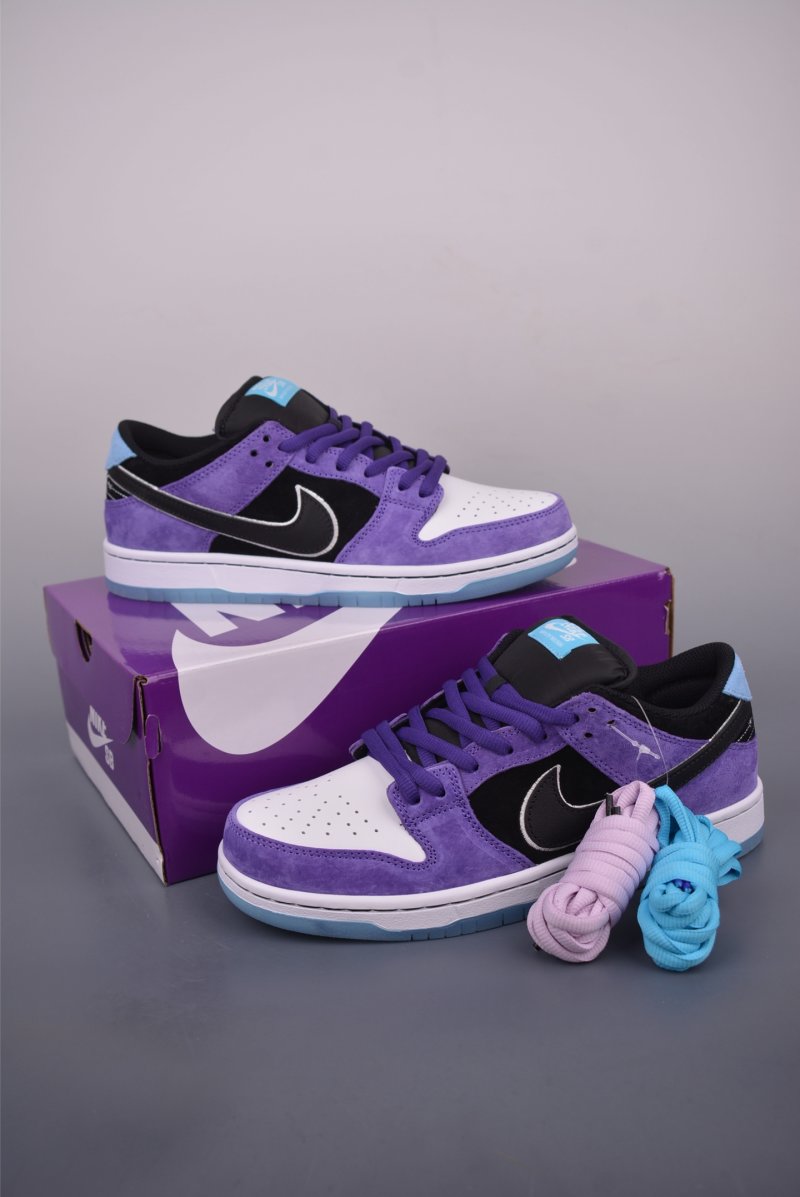 Nike SB Dunk Low 'White / Red / Purple' view