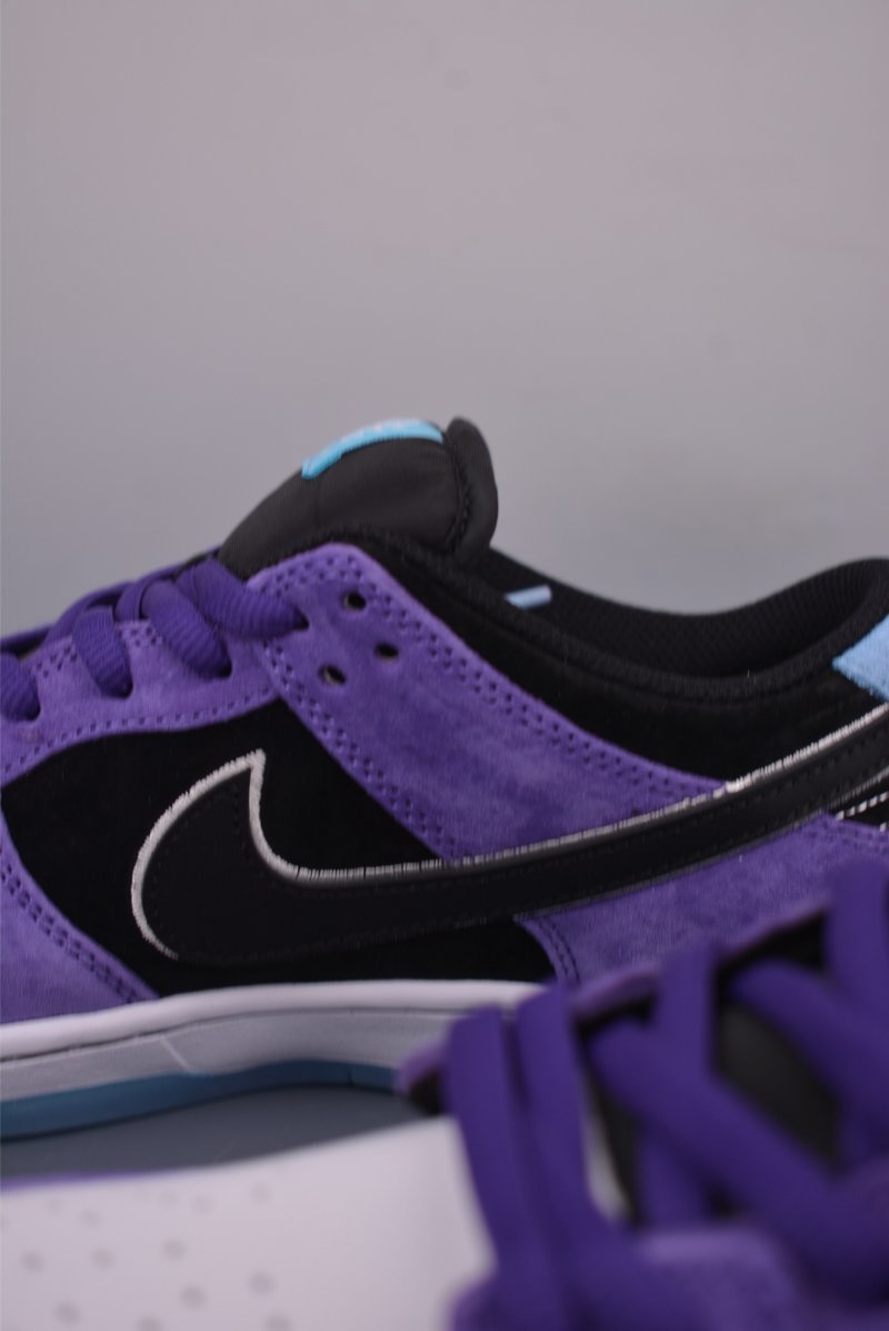 Nike SB Dunk Low 'White / Red / Purple' view